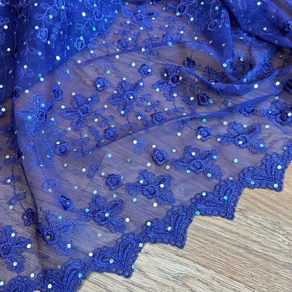 Vintage 1990’s short sleeve purple floral/sequin dress. Size 20/22. - Picture 11 of 17